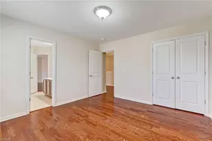 405 Summerwalk Rd, Greensboro, NC 27455 - Photo 33