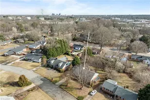 2807 New Hanover Dr, Greensboro, NC 27408 - Photo 29