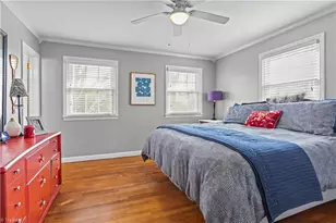 2807 New Hanover Dr, Greensboro, NC 27408 - Photo 13