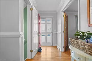 2807 New Hanover Dr, Greensboro, NC 27408 - Photo 3