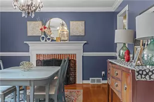 2807 New Hanover Dr, Greensboro, NC 27408 - Photo 11