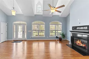 2668 Mountain Oak View Dr, Asheboro, NC 27205 - Photo 7