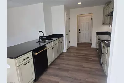 2186 Covington Road, King, NC 27021 - Photo 3