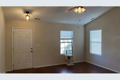 520 Martha Court, Kernersville, NC 27284 - Photo 9