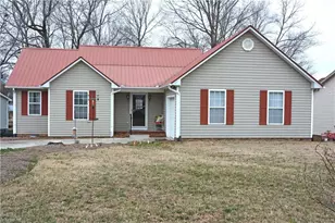 206 Ridge Creek Dr, Trinity, NC 27370 - Photo 1