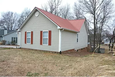 206 Ridge Creek Drive, Trinity, NC 27370 - Photo 3