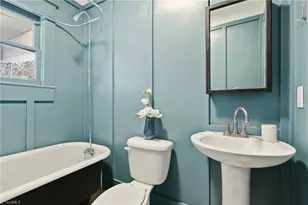 302 Holderby St, Reidsville, NC 27320 - Photo 13