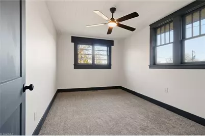 302 Holderby Street, Reidsville, NC 27320 - Photo 15