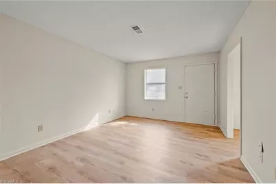 1818 Guyer Street #C, High Point, NC 27265 - Photo 5