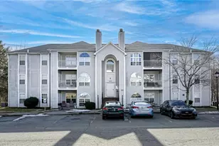 514 Rivertree Ln, Winston-Salem, NC 27103 - Photo 1