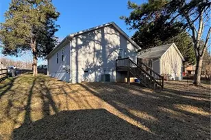 836 Donnell St, Kernersville, NC 27284 - Photo 3