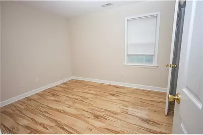 836 Donnell Street, Kernersville, NC 27284 - Photo 9