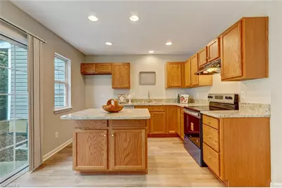 142 Tannenbaum Circle, Greensboro, NC 27410 - Photo 7