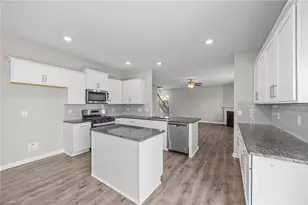 1216 Kerr St, Burlington, NC 27215 - Photo 13