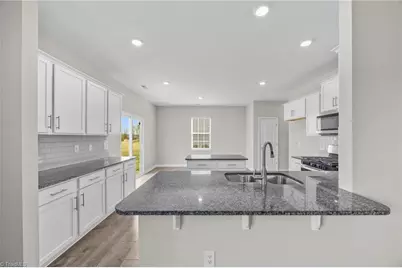 1216 Kerr Street, Burlington, NC 27215 - Photo 9