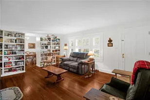 305 Hilltop Dr, Lexington, NC 27292 - Photo 5