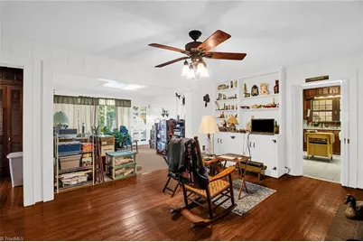 305 Hilltop Drive, Lexington, NC 27292 - Photo 15