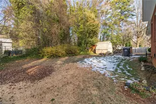 305 Hilltop Dr, Lexington, NC 27292 - Photo 29