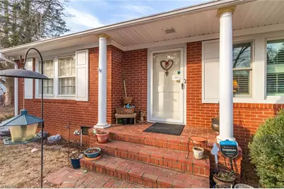 305 Hilltop Drive, Lexington, NC 27292 - Photo 3