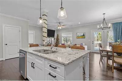 306 Lamplighter Circle, Winston-Salem, NC 27104 - Photo 7