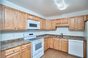 3958 Parkview Ct, Winston-Salem, NC 27127 - Photo 13