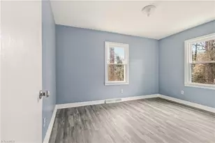 844 Willow Pl, High Point, NC 27260 - Photo 13