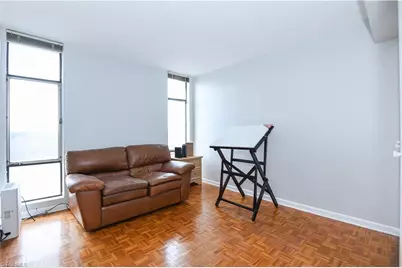 1101 N Elm Street #1005, Greensboro, NC 27401 - Photo 13