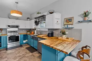 1407 S Josephine Boyd St, Greensboro, NC 27403 - Photo 7