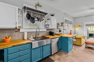 1407 S Josephine Boyd St, Greensboro, NC 27403 - Photo 9