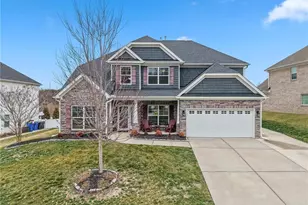 1011 Lavender Ln, Kernersville, NC 27284 - Photo 1