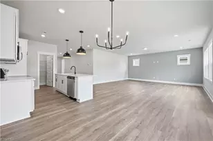 3526 Spring Hope Ct, Kernersville, NC 27284 - Photo 7