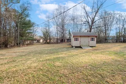 1109 Bass Street, Madison, NC 27025 - Photo 27