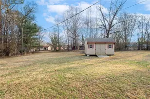 1109 Bass St, Madison, NC 27025 - Photo 27