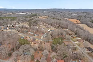 1109 Bass St, Madison, NC 27025 - Photo 31