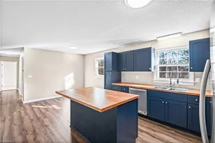 1109 Bass St, Madison, NC 27025 - Photo 9