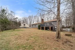 5015 Renville Dr, Greensboro, NC 27406 - Photo 47