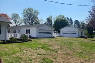 126 Apollo Cir, Archdale, NC 27263 - Photo 3