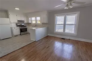 319 Cherry St, Eden, NC 27288 - Photo 7