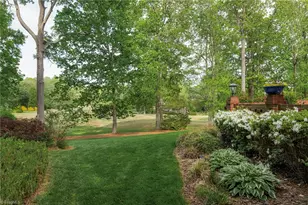 5001 Edinborough Rd, Greensboro, NC 27406 - Photo 39