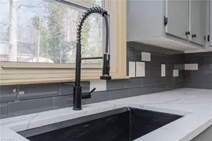 4510 Highberry Rd, Greensboro, NC 27410 - Photo 25