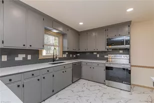 4510 Highberry Rd, Greensboro, NC 27410 - Photo 21