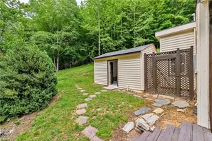 7 Legra Rd, Grassy Creek, NC 28631 - Photo 27