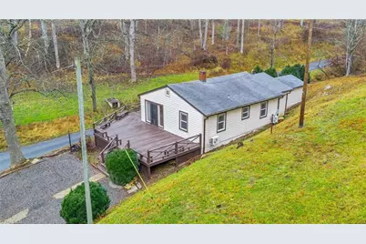 7 Legra Road, Piney  Creek, NC 28631 - Photo 5