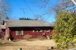 139 Jackson St, Mount Airy, NC 27030 - Photo 3