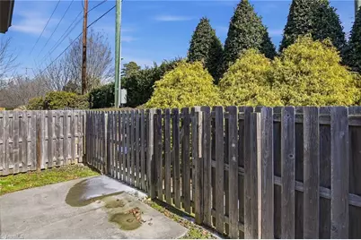 1419 Neville Gardens Lane, Winston-Salem, NC 27103 - Photo 31