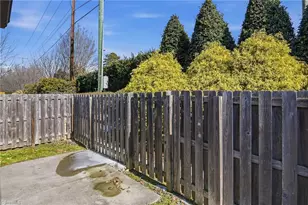 1419 Neville Gardens Ln, Winston-Salem, NC 27103 - Photo 31