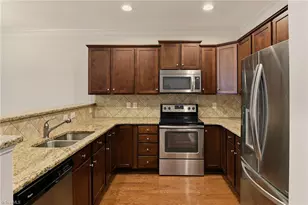 1419 Neville Gardens Ln, Winston-Salem, NC 27103 - Photo 11