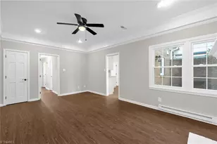 25 Fountain Manor Dr, Greensboro, NC 27405 - Photo 19