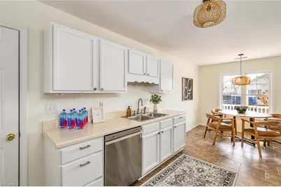 1482 Lewisburg Pointe Drive, Clemmons, NC 27012 - Photo 11