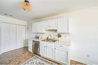 1482 Lewisburg Pointe Drive, Clemmons, NC 27012 - Photo 9